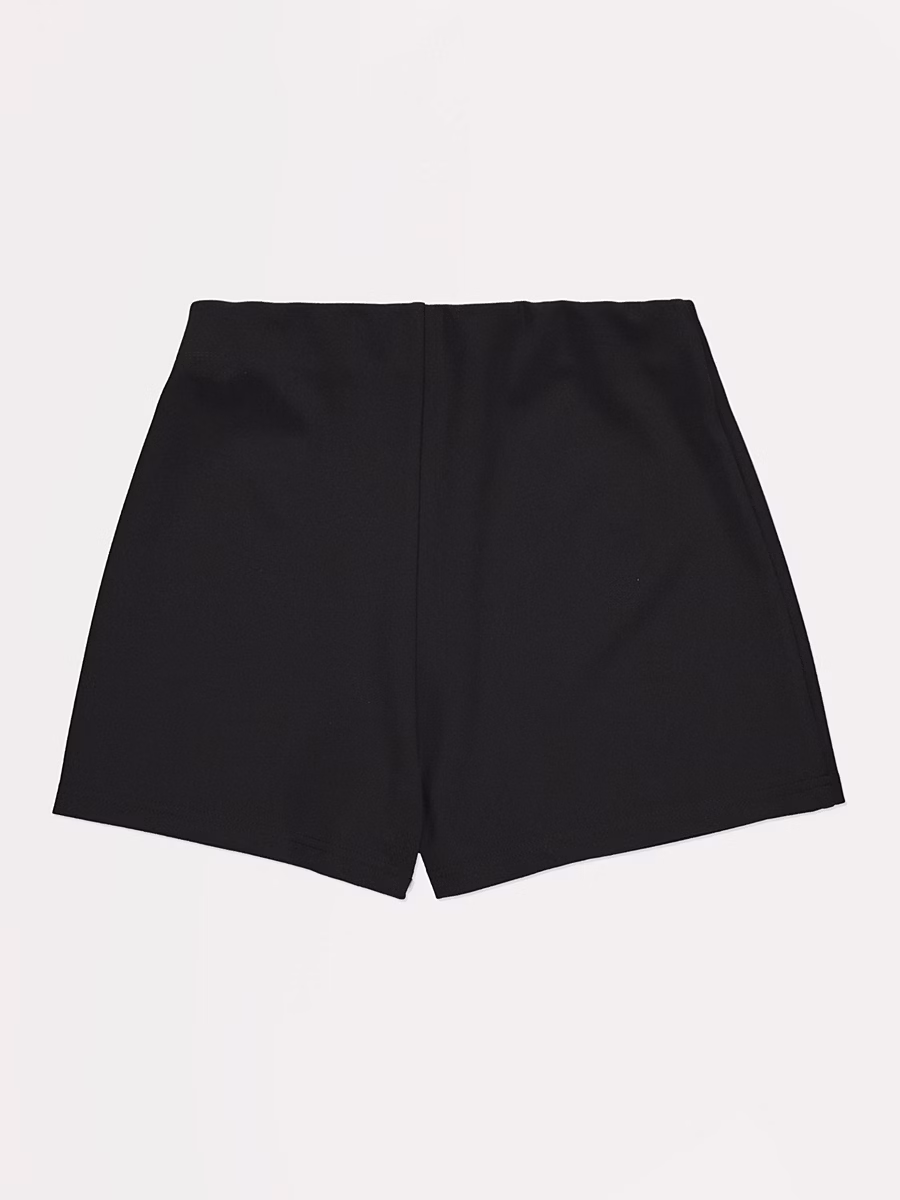 Black Heart Buckle Skort detail 2