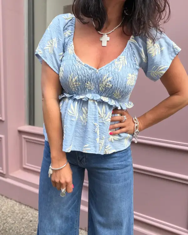 Classic Polished Classic Everyday Blouse