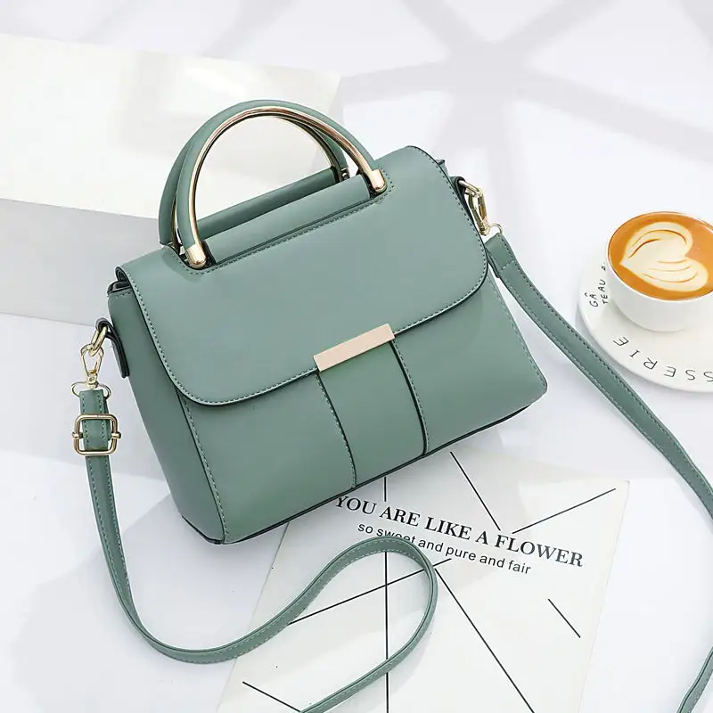 Korean Small Square Handbag – Trendy Shoulder Messenger Bag for Women