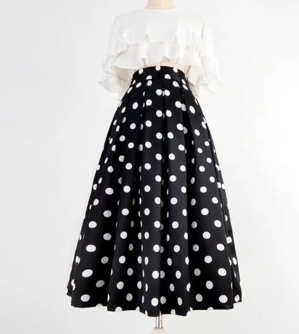 Weekend Polished High Waist Skirt