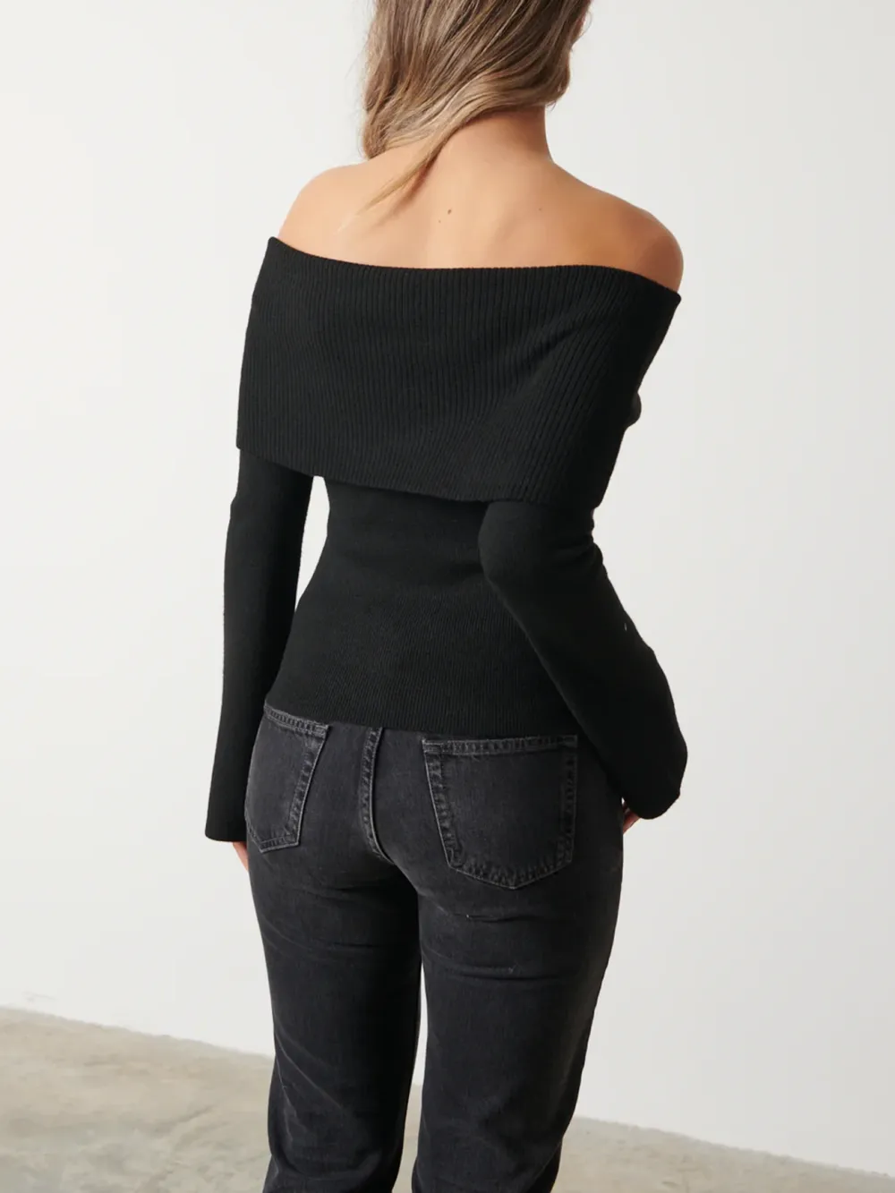 Casual Style Knit Top