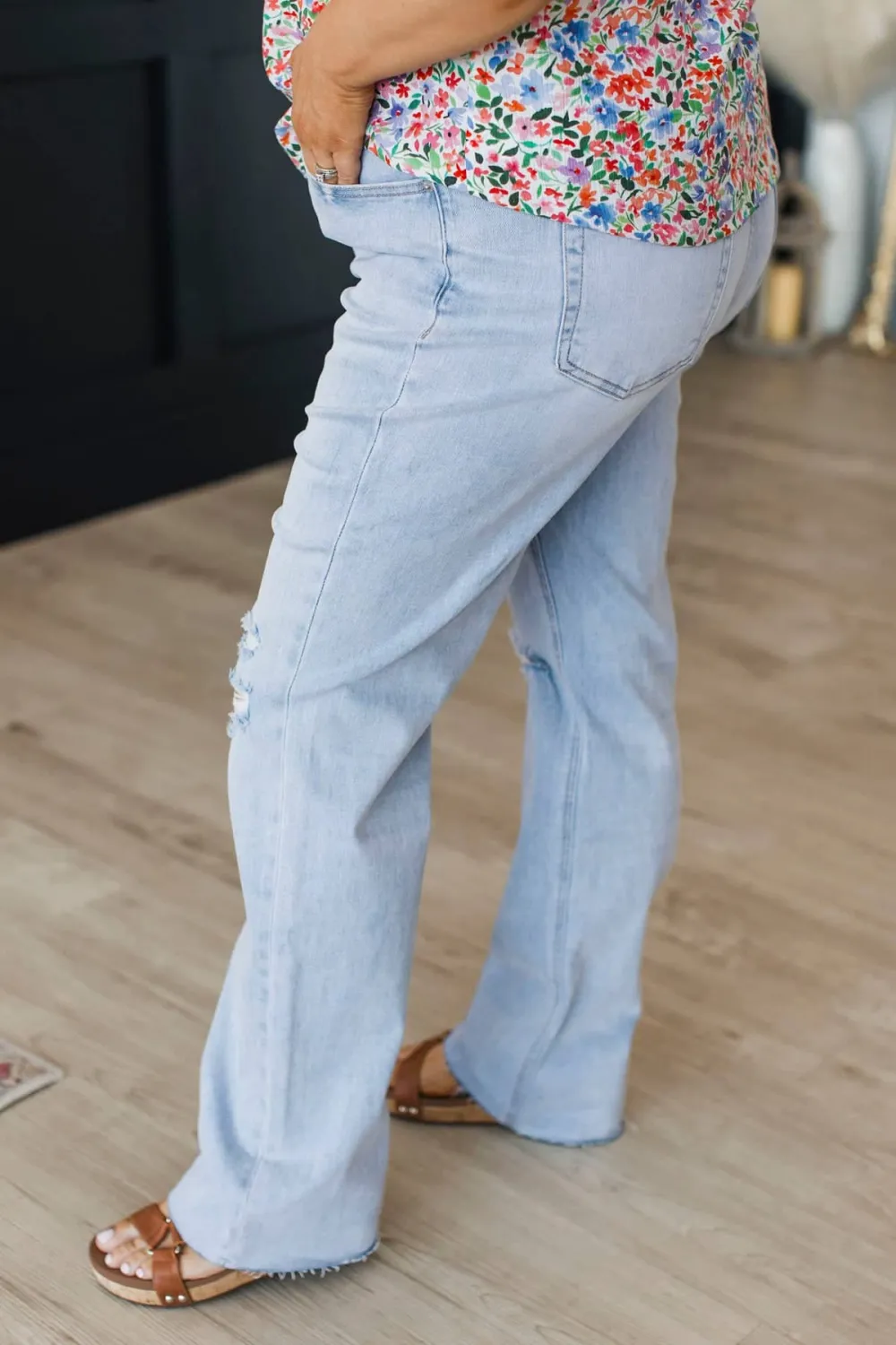 Mid-Rise Tummy Control Straight Leg Distressed Jeans