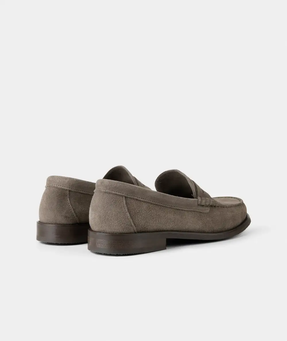 Everyday Casual Suede Loafers
