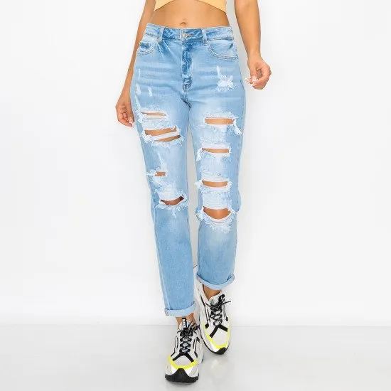 Effortless Boyfriend Distressed Jeans