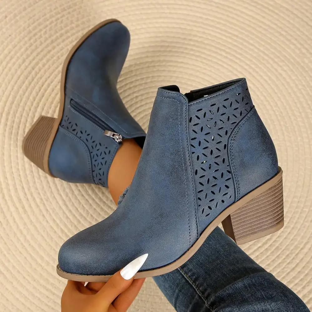 Structured Pointed Toe Block Heel Boots