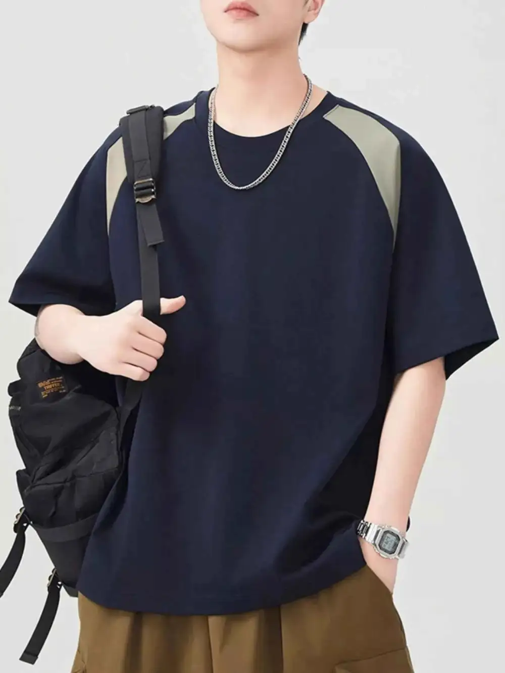 Contrast Round Neck Short Sleeve T-Shirt