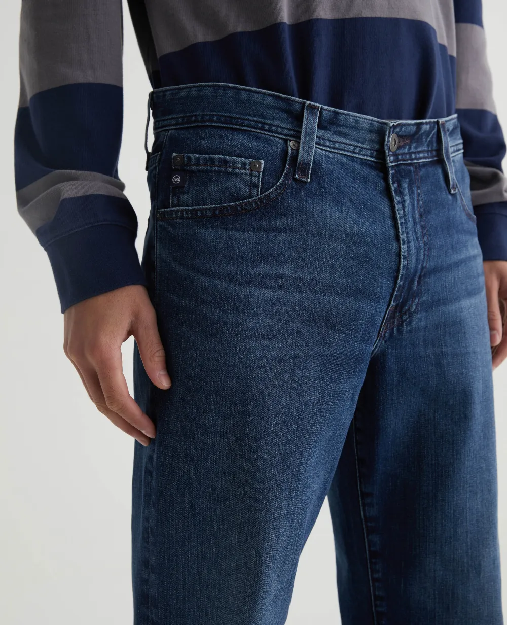 Men's Relaxed Tapered Faded Jeans