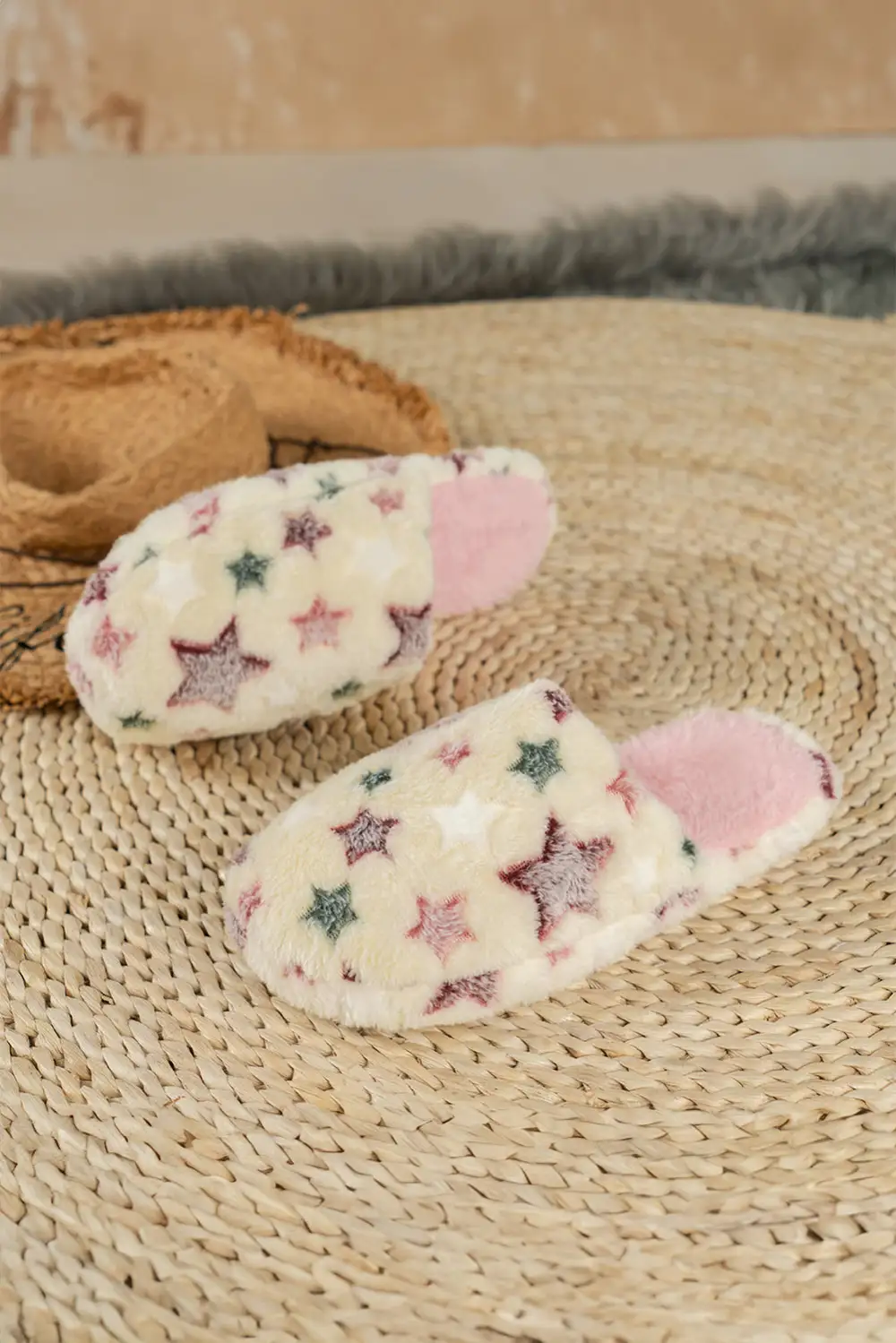 Star Pattern Plush House Slippers