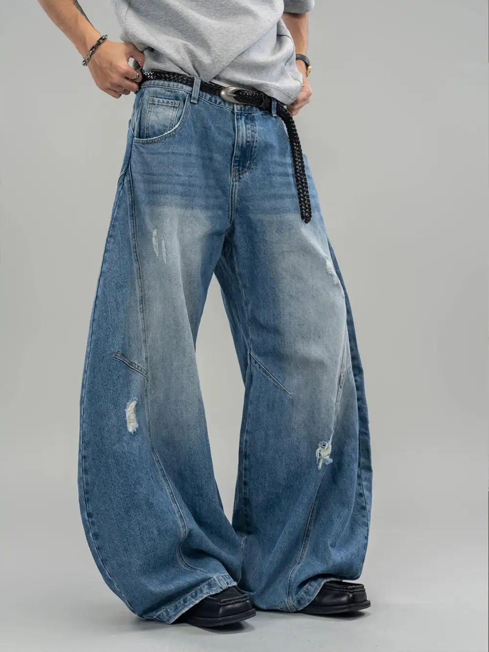 Ultra-Wide Distressed Washed Jeans