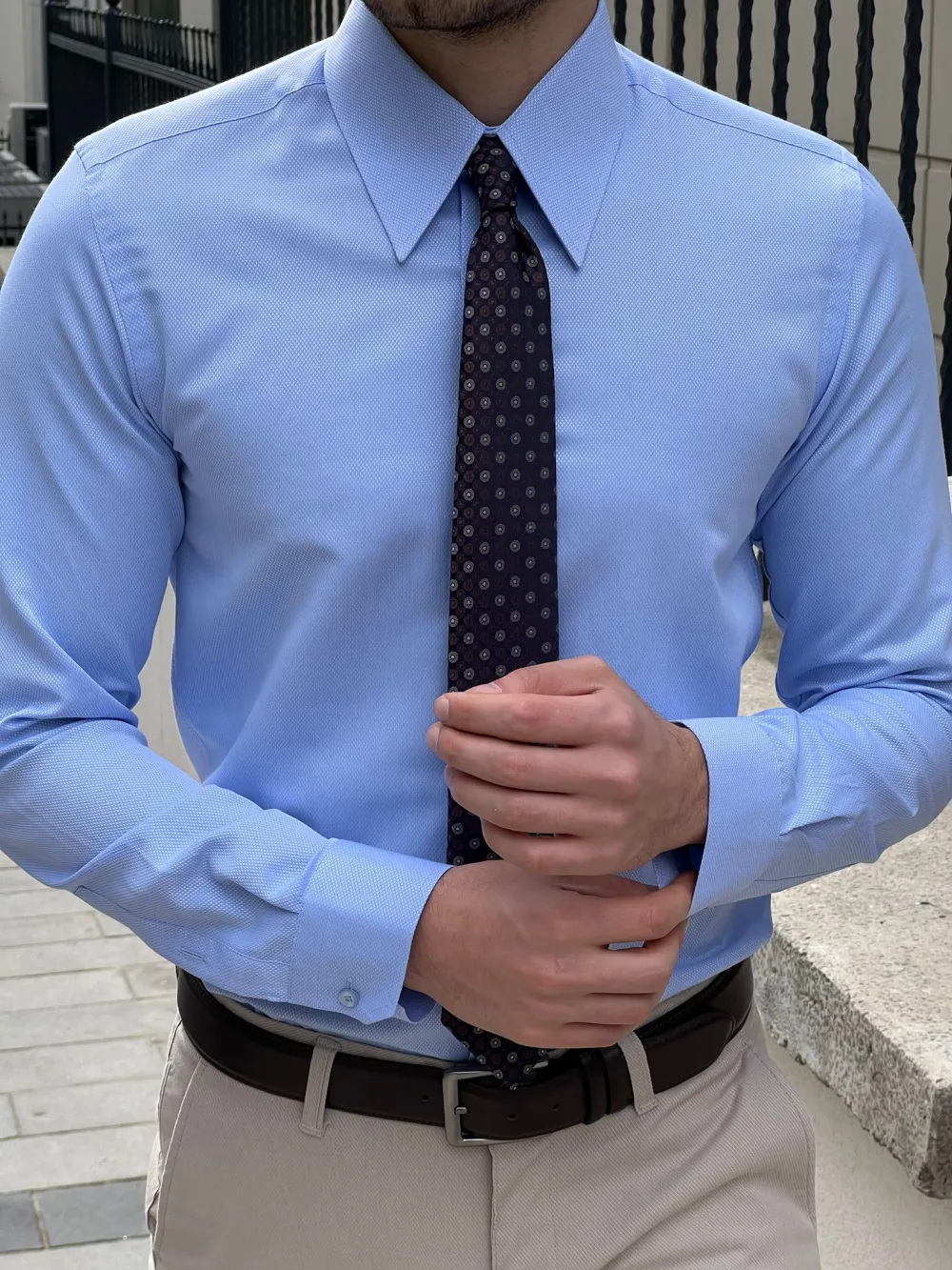 Modern Point Collar Slim Fit Cotton Casual Shirt