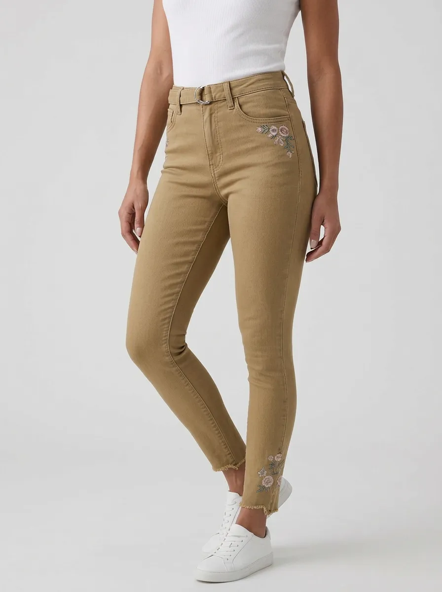 Women's Atlas Floral Embroidery Raw Hem Printed Slim Jeans