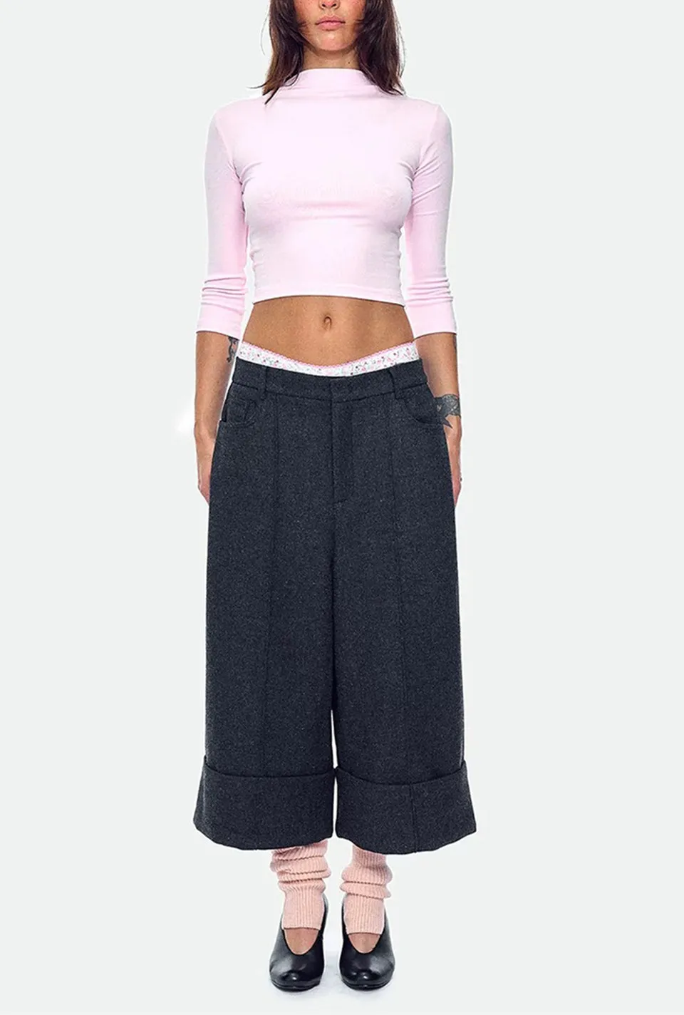 Wide-Leg Cropped Pants
