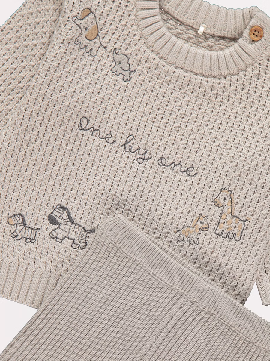 Sand Animal Embroidery Textured Jumper and Ribbed Leggings Outfit detail 1