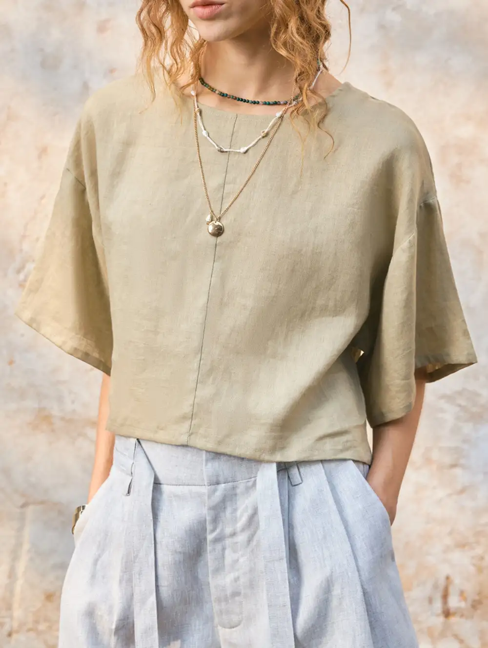 Linen Crew Neck Short Sleeve Tee
