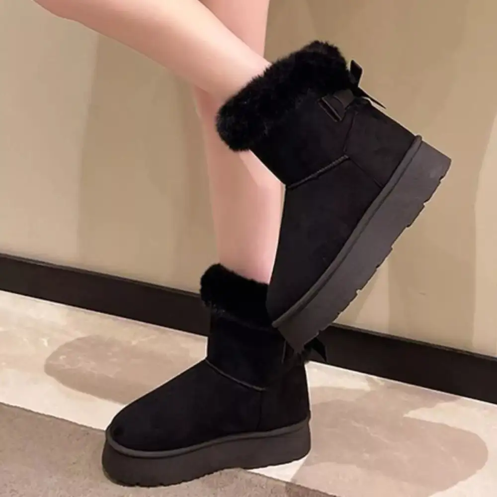 Refined Round Toe Fuzzy Boots