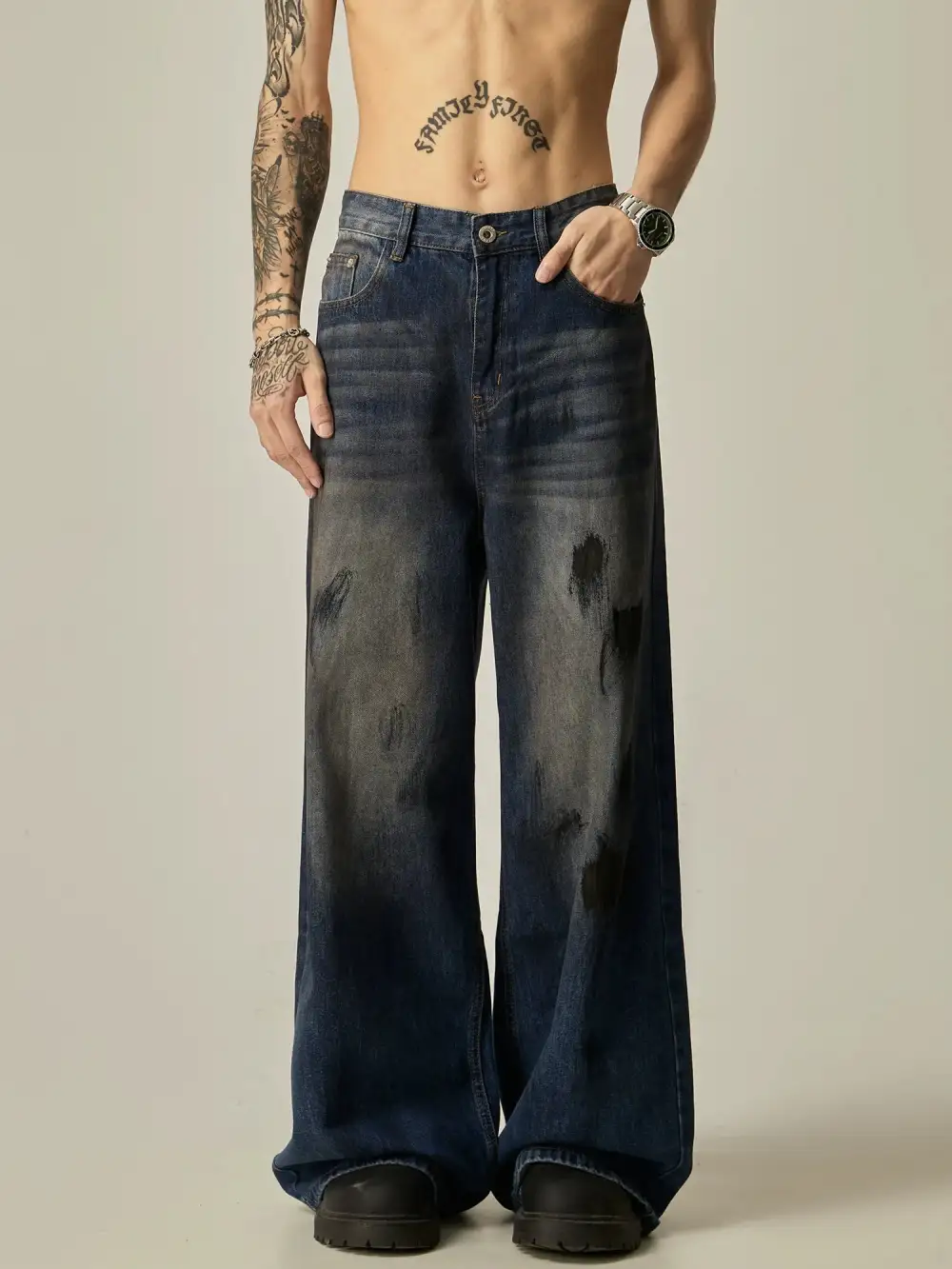 Wide-Leg Distressed Washed Jeans