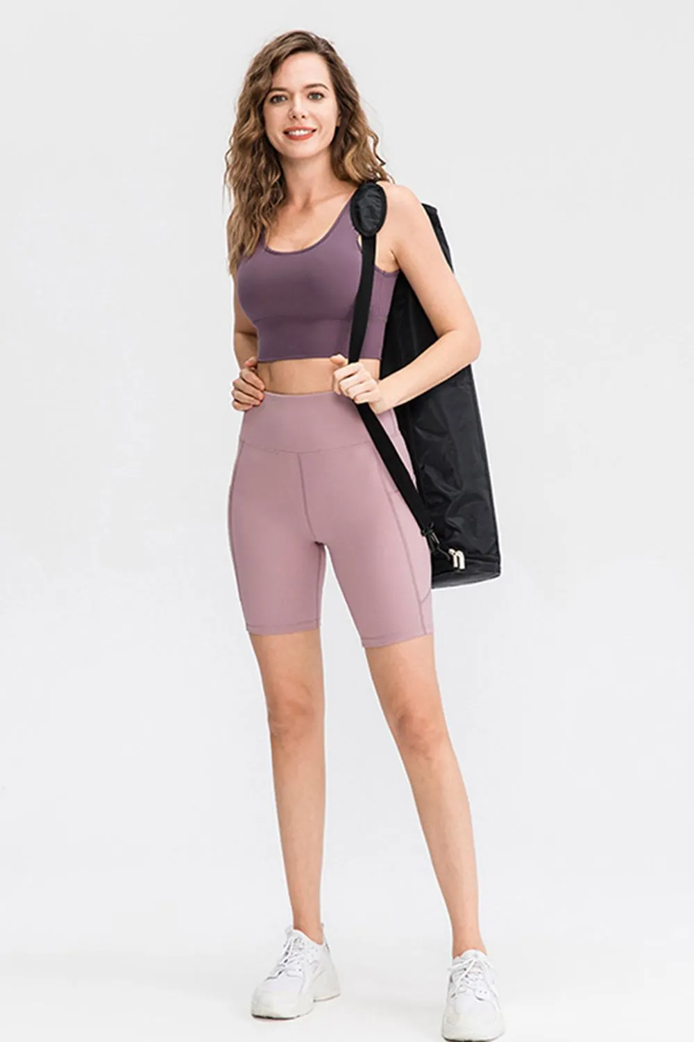 Stretch Wide Waistband Sports Shorts With Pockets