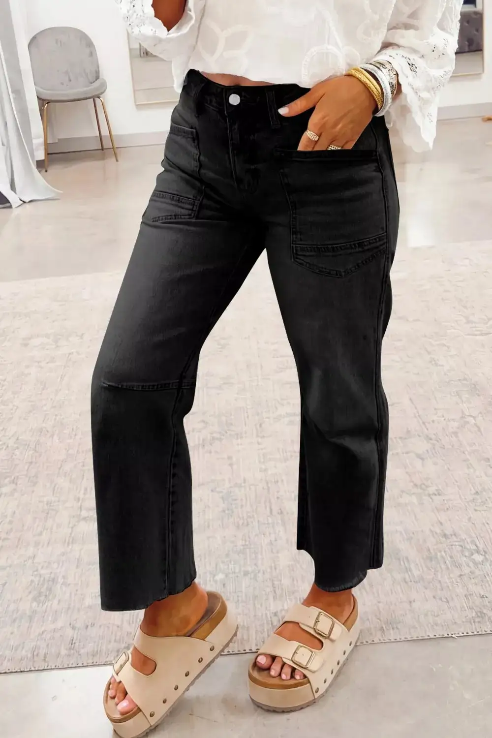 Cropped Frayed Washed Pocketed Straight Leg Jeans