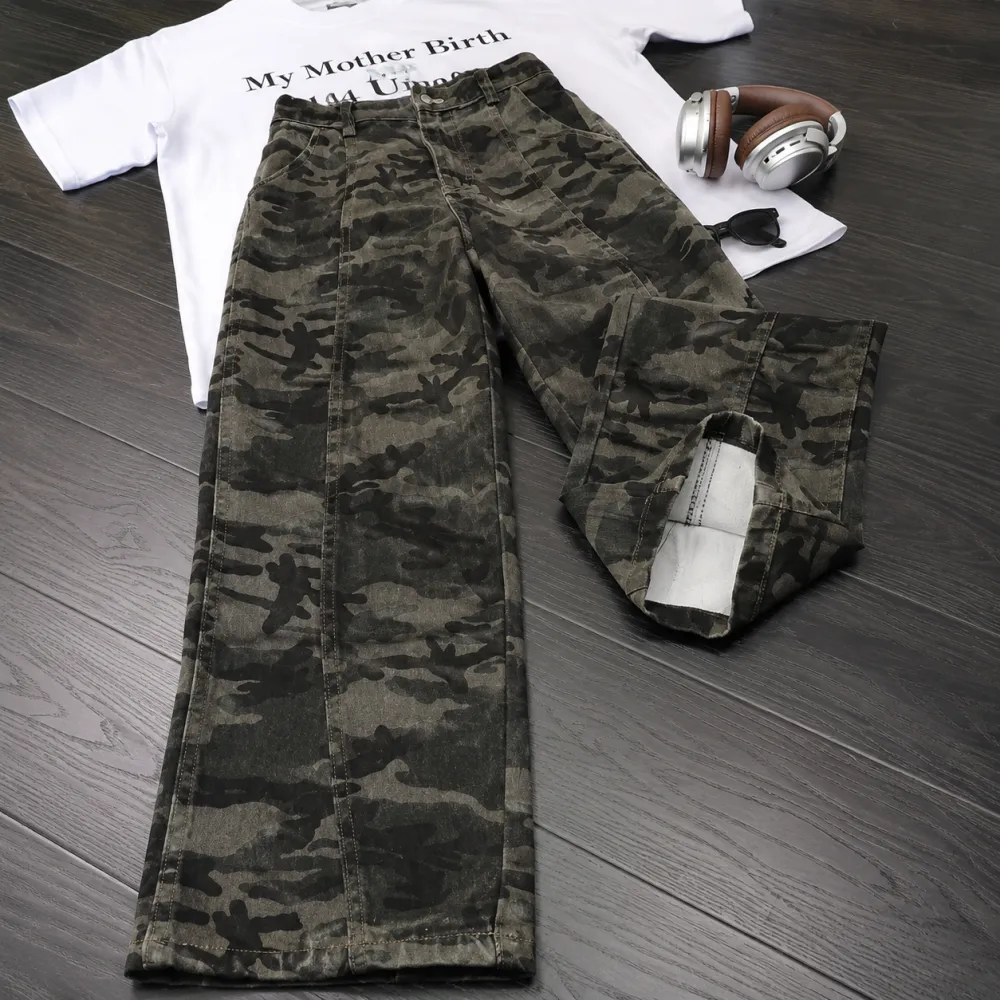 Relaxed Denim Jeans