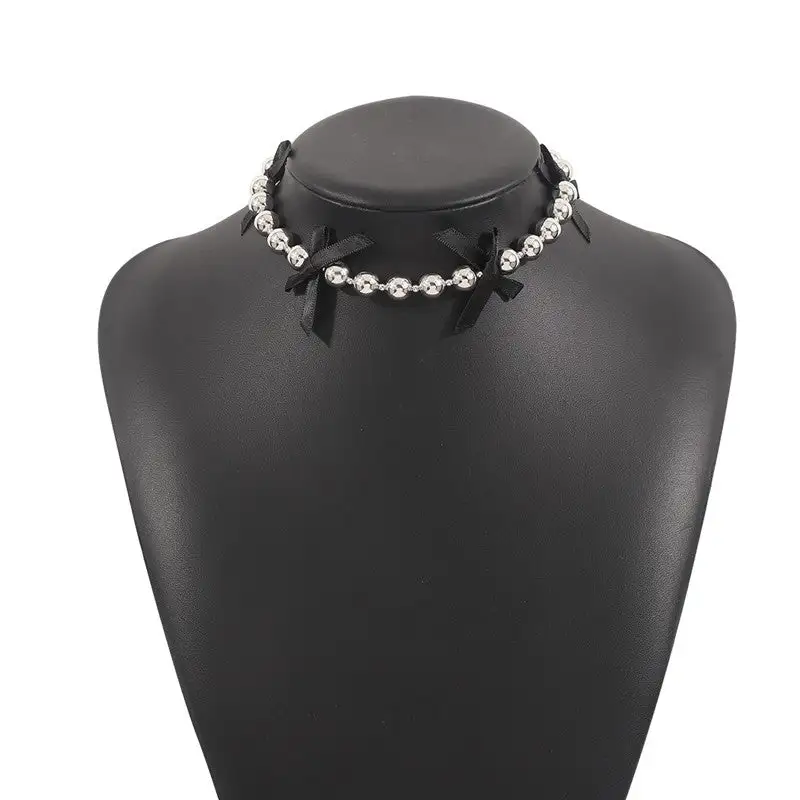 Bow Beaded Necklace