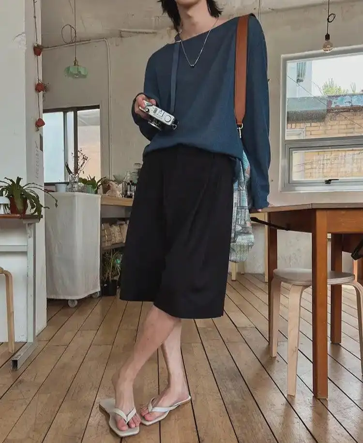 Relaxed Fit Tailored Shorts