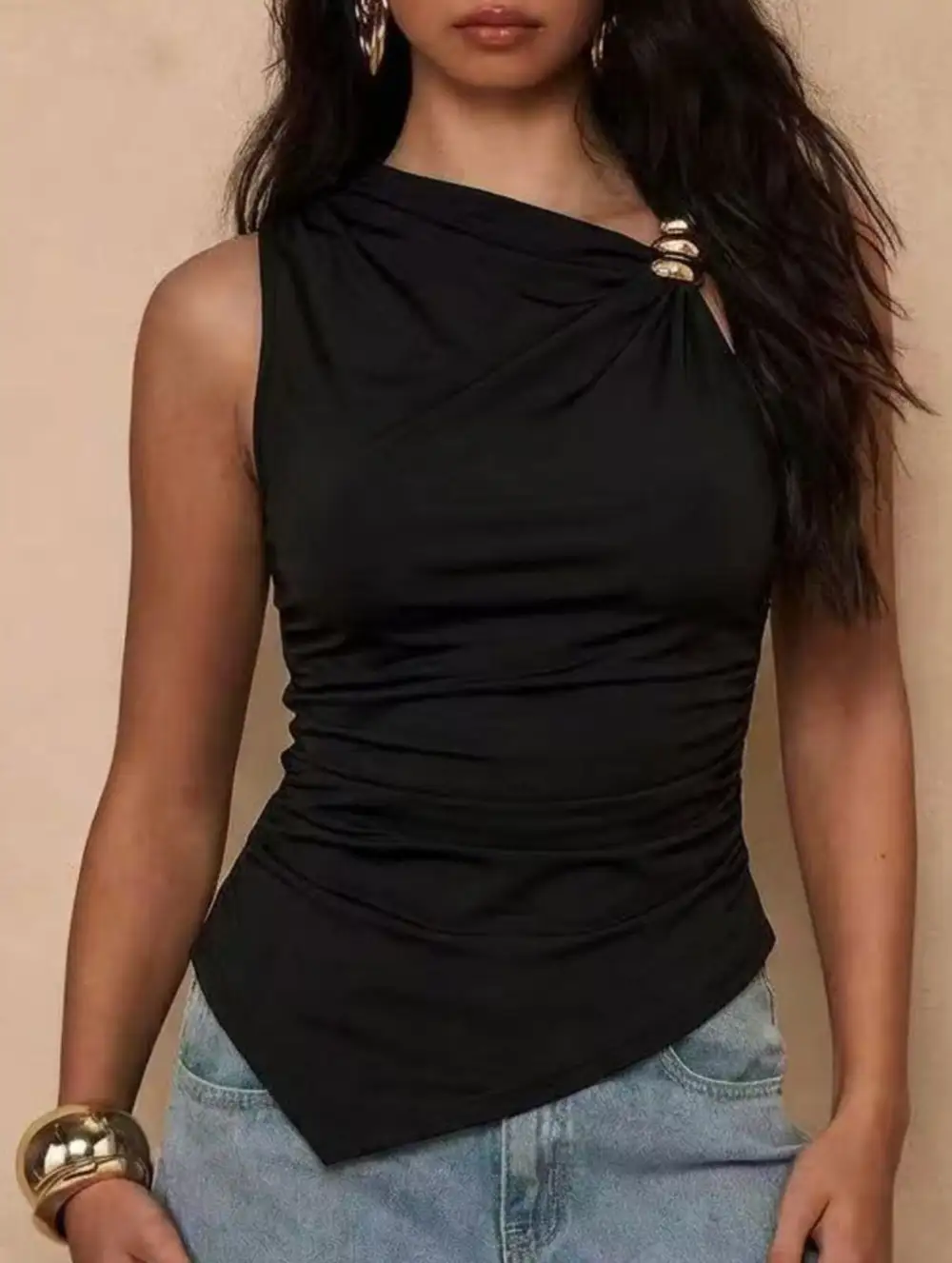 Metal Buckle Ruched Slim Sleeveless Top