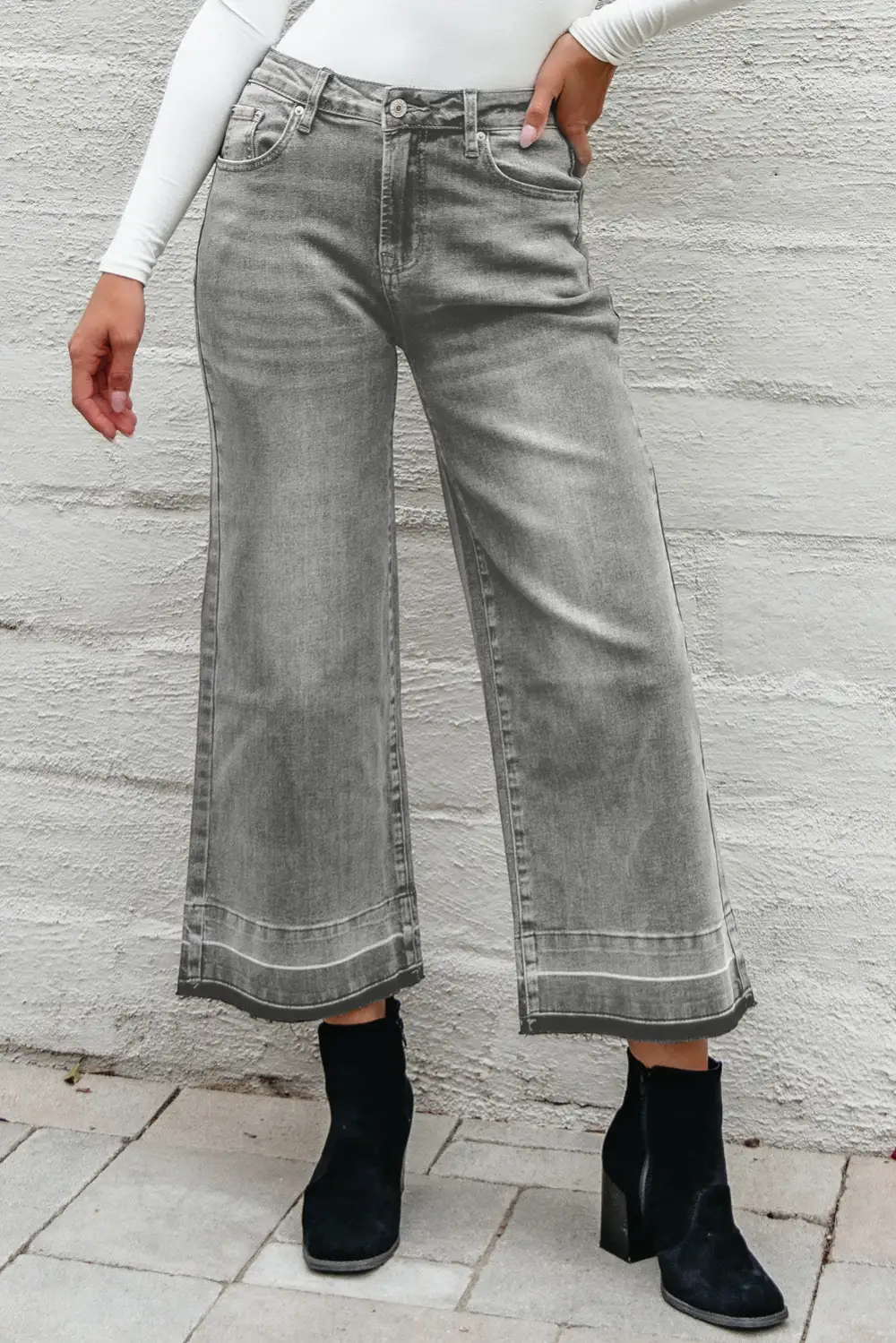 High Waist Relaxed Fit Straight Leg Cropped Casual Jeans