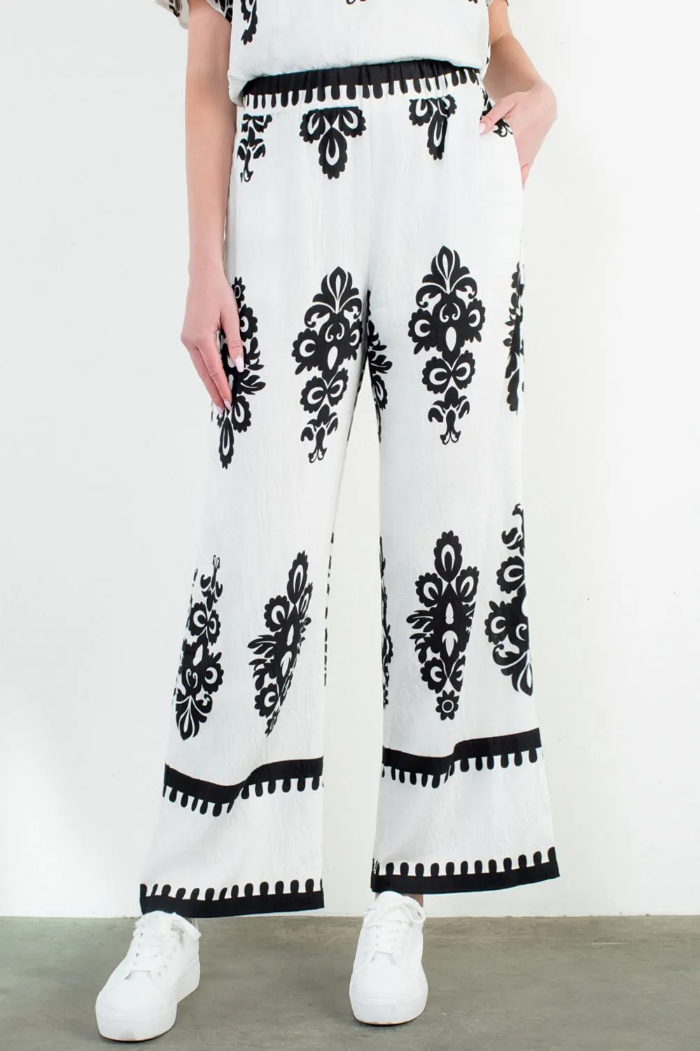 Patterned Wide Leg Pants