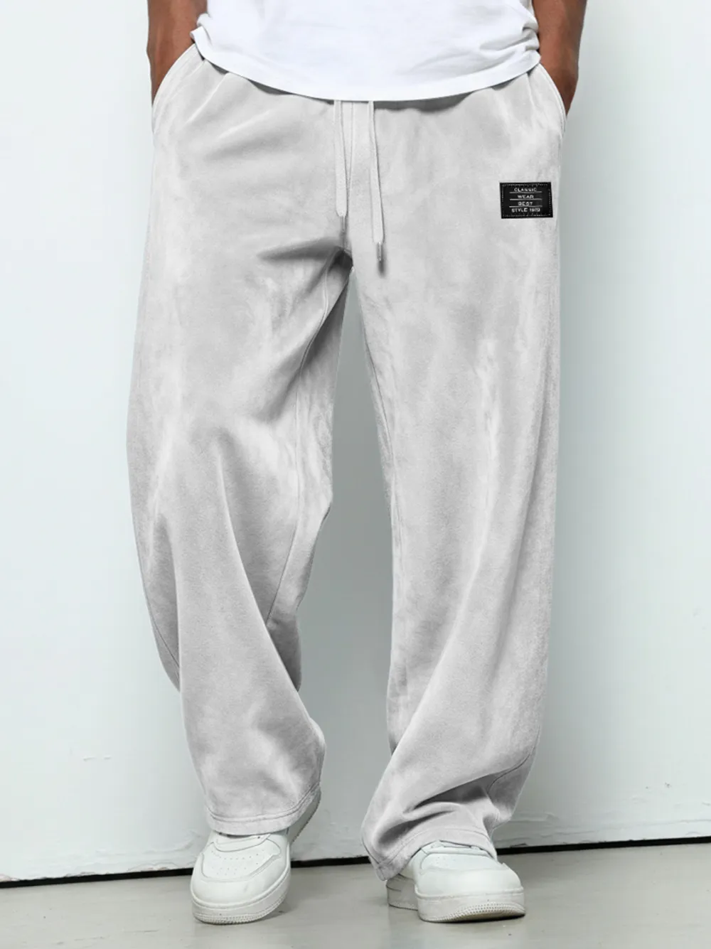 Seamed Detail Relaxed Trousers