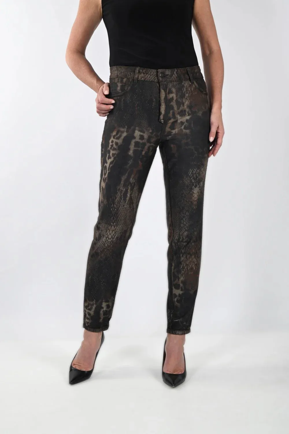 Distressed Black Denim Skinny Jeans