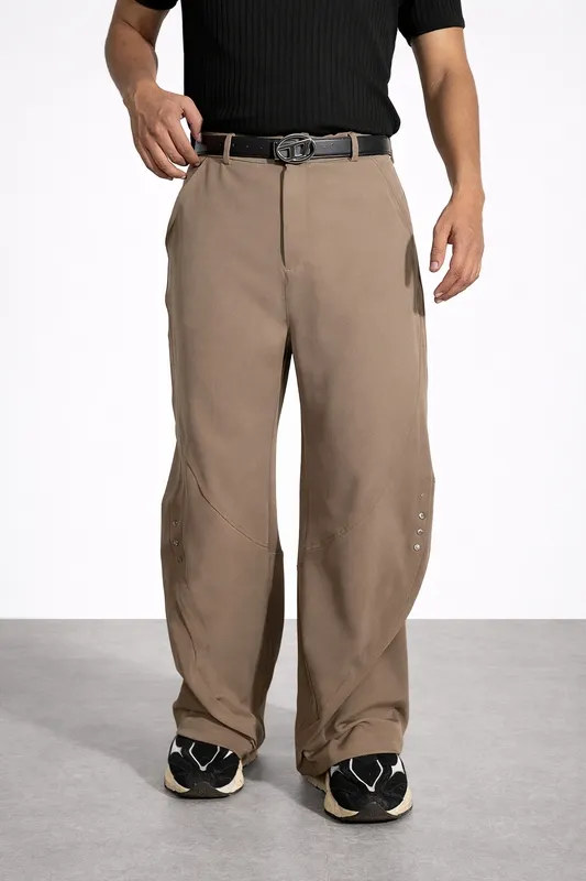 Barrel Fit Rivet Pants