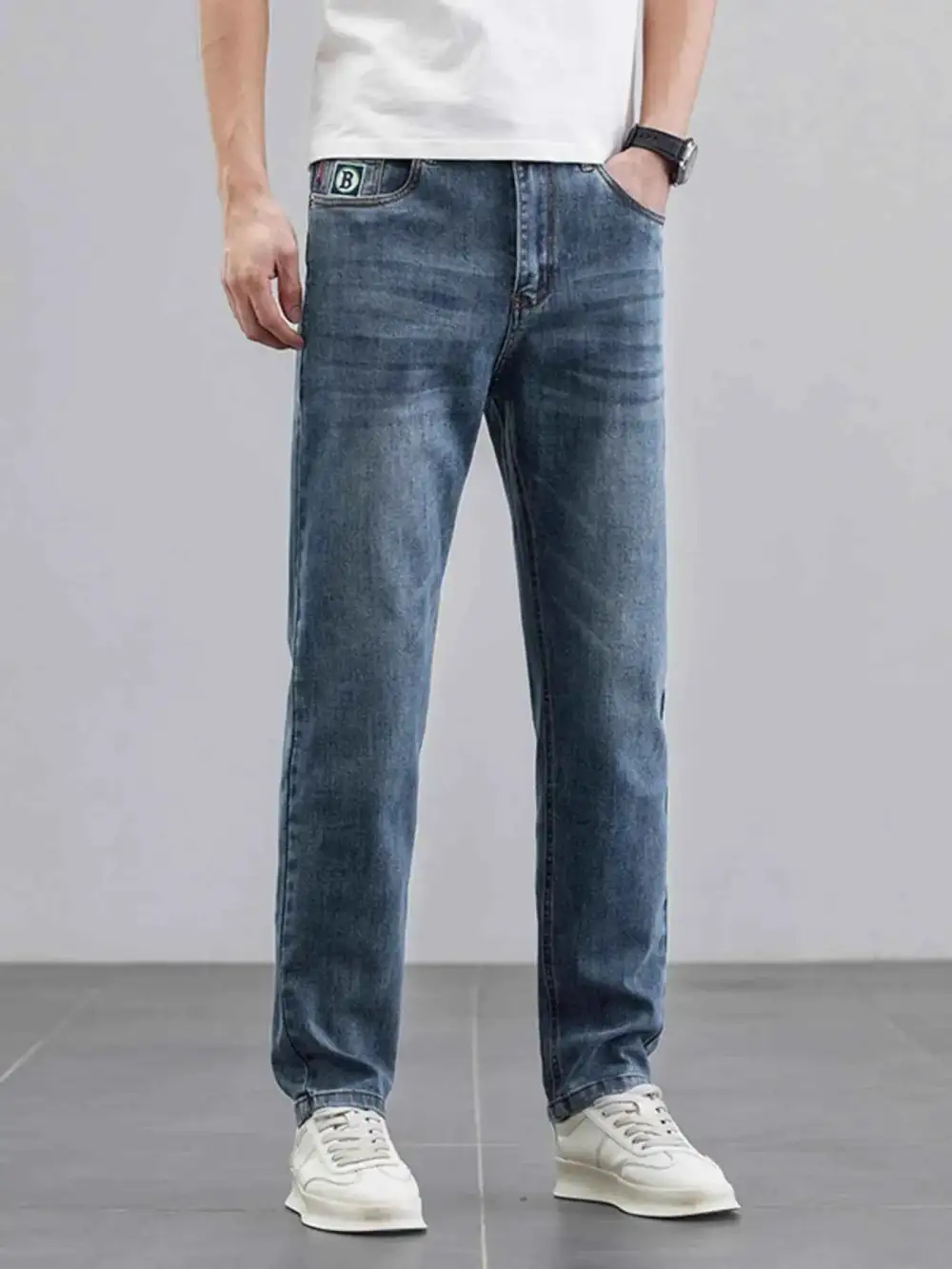 Everyday Wash Straight Leg Jeans