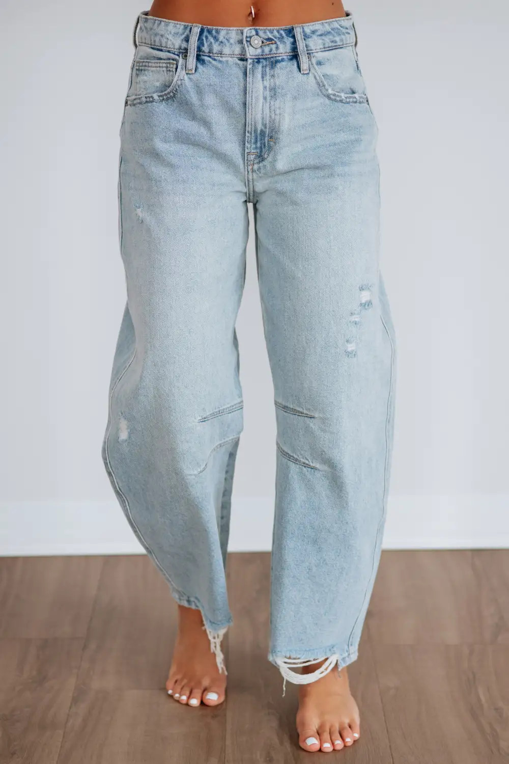 Women's High Rise Barrel Leg Baggy Fit Jeans