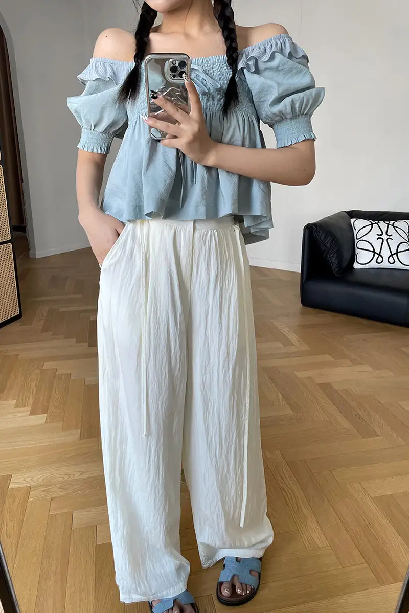 Cotton Wide Leg Elastic Waist Pocketed Trousers