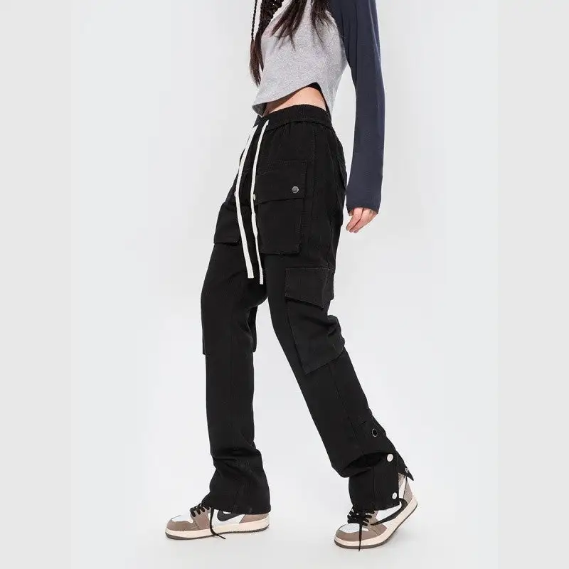 Women's Slim Fit Multi Pocket Button Detail Cargo Pants