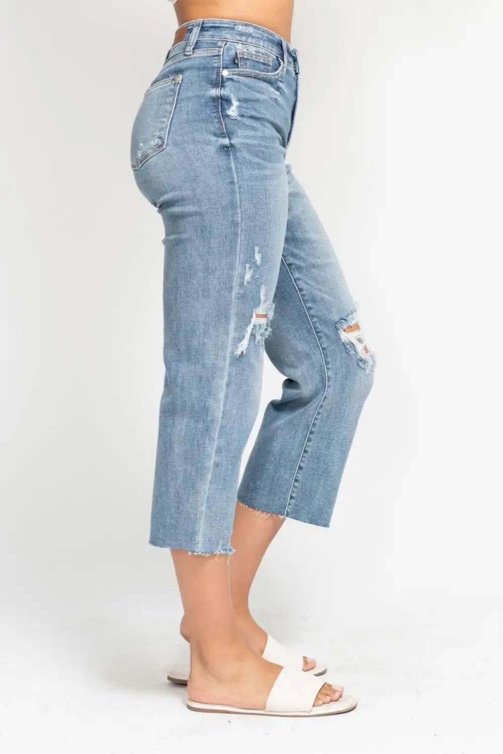 Cropped Wide Leg Jeans