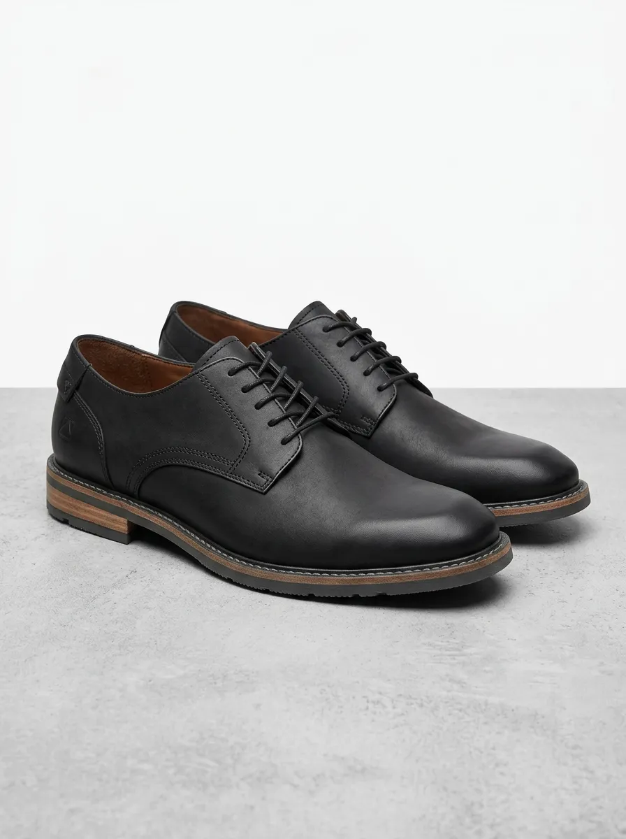 Men's Lace-Up Round-Toe Contrast-Welt Textured Leather Matte-Finish Oxford Shoes