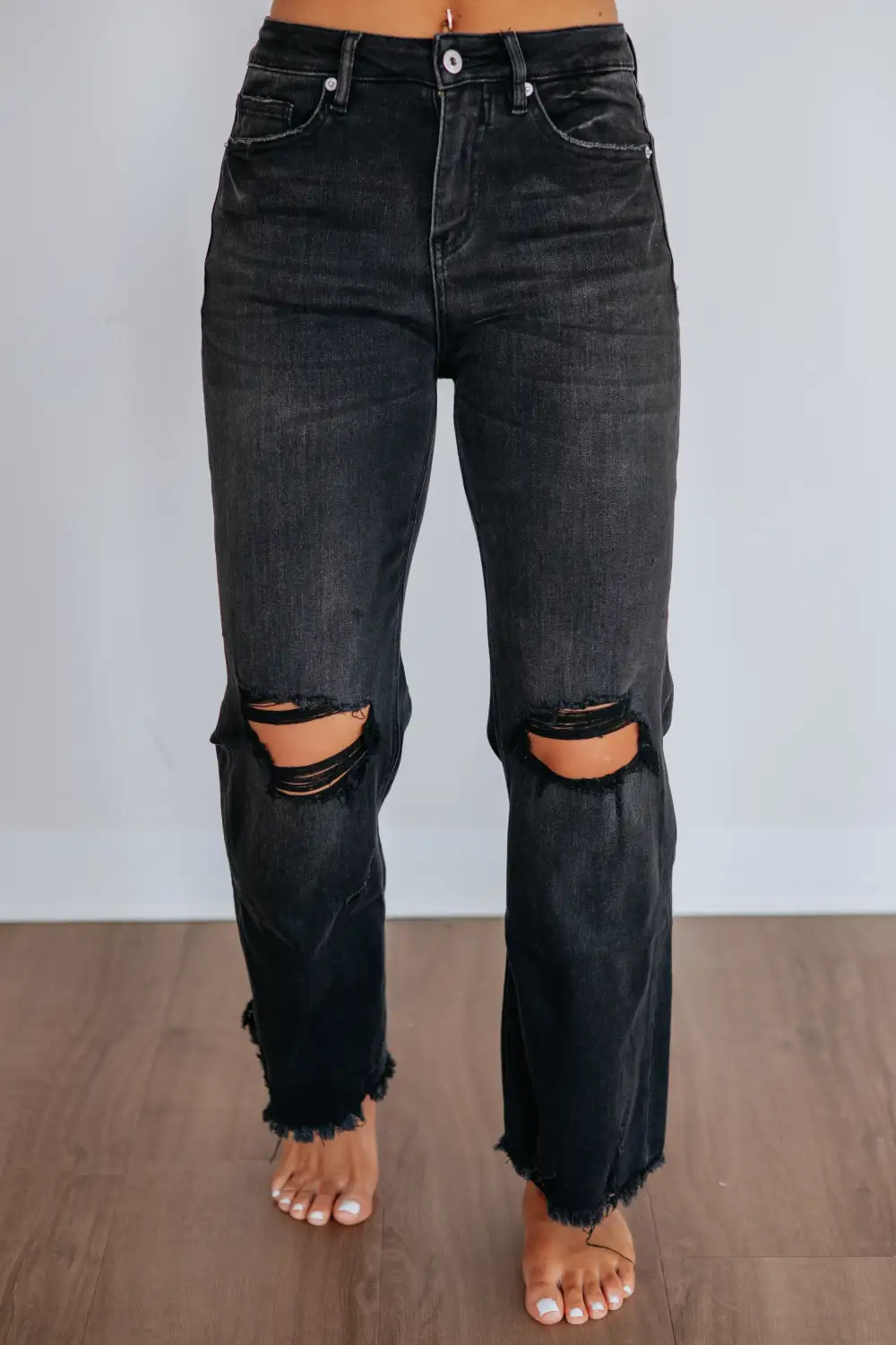 Women's High Rise Straight Leg Frayed Hem Jeans