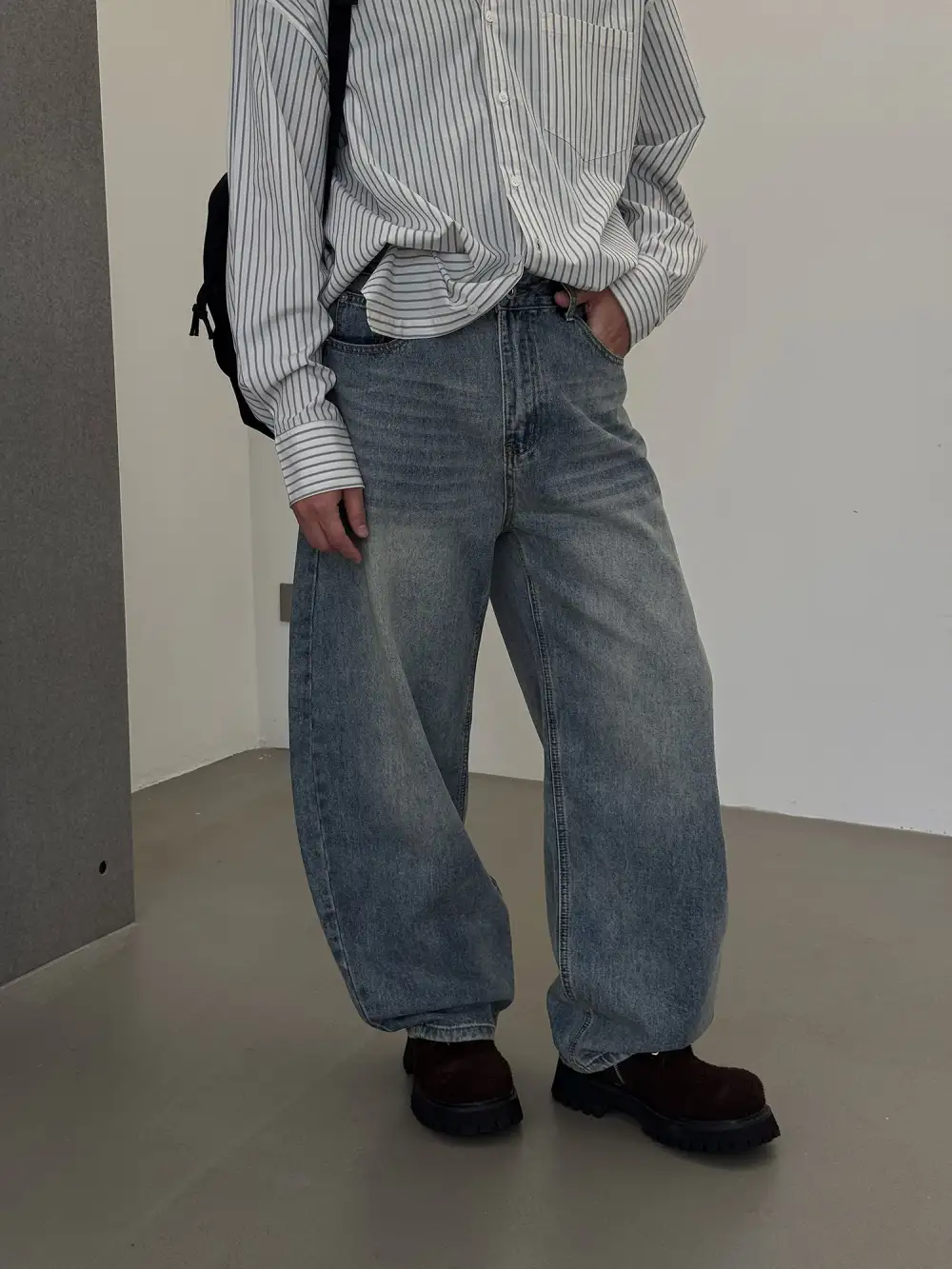 Loose Fit Jeans