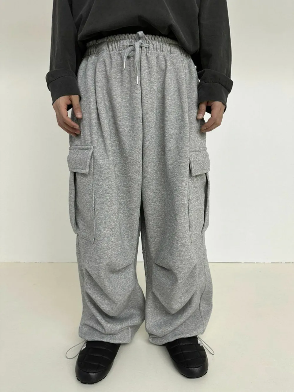 Velvet Lined Cuffed Relaxed Cargo Pants