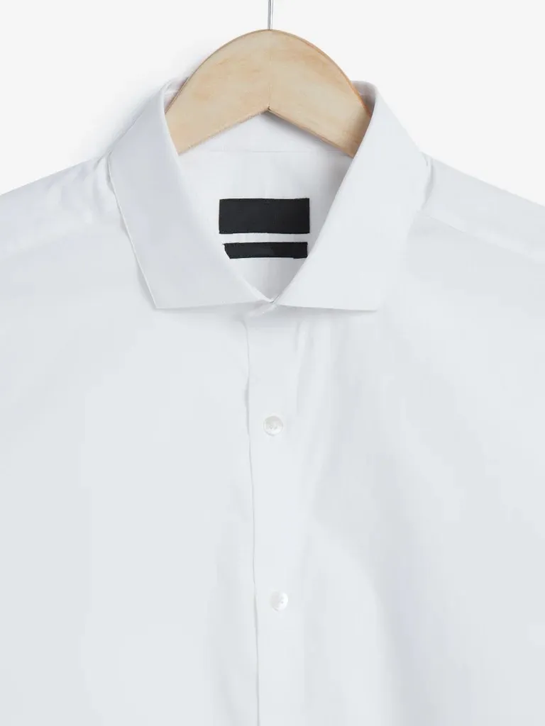 Man's Formals Black Cotton-Blend Ultra Loose Shirt