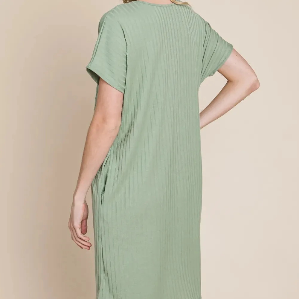 Ribbed Round Neck Short Sleeve Dress