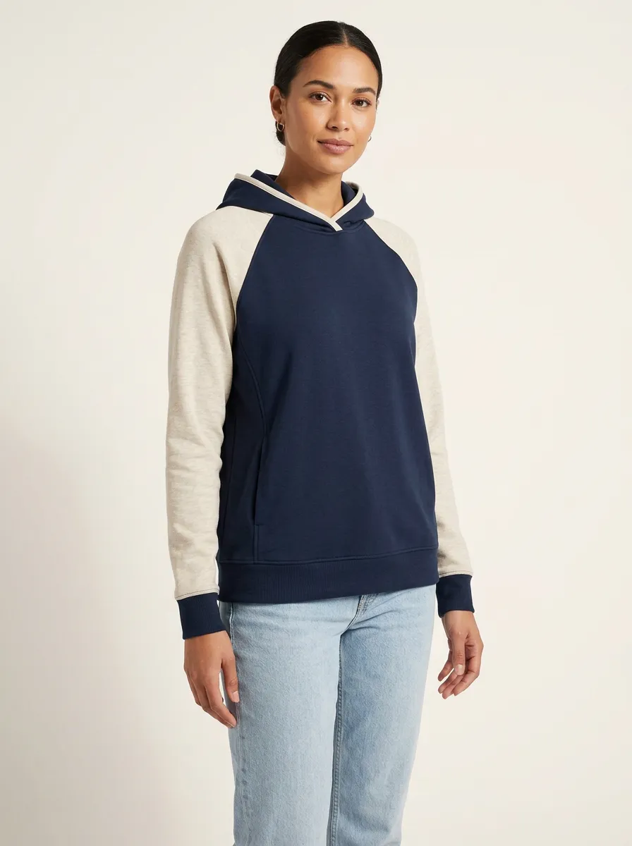 Women's Raglan Colorblock Contrast-Trim Side-Pocket Hoodie
