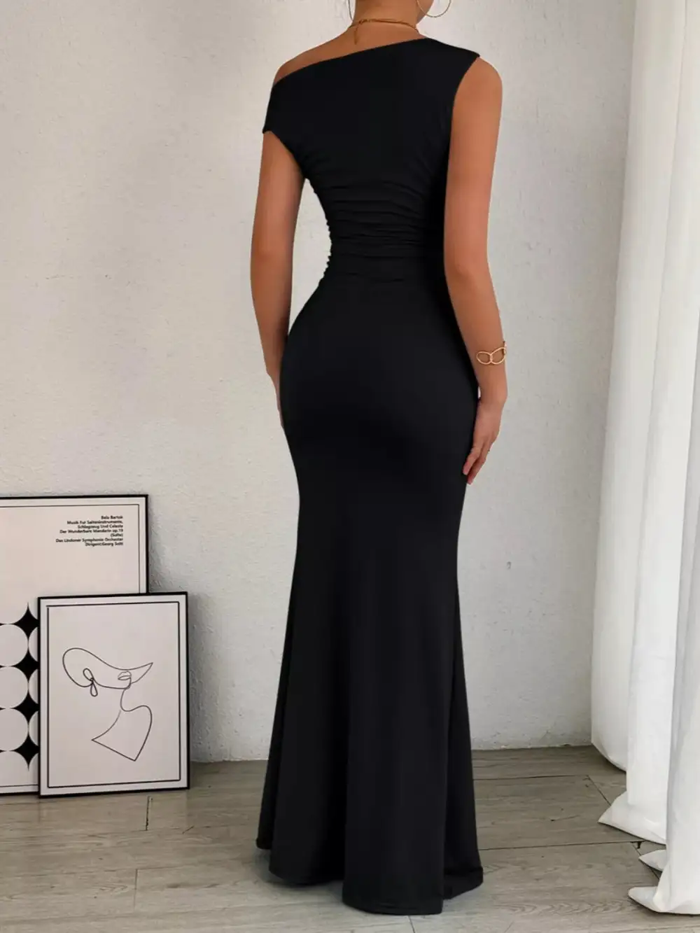 Easy Fit Ruched Maxi Dress