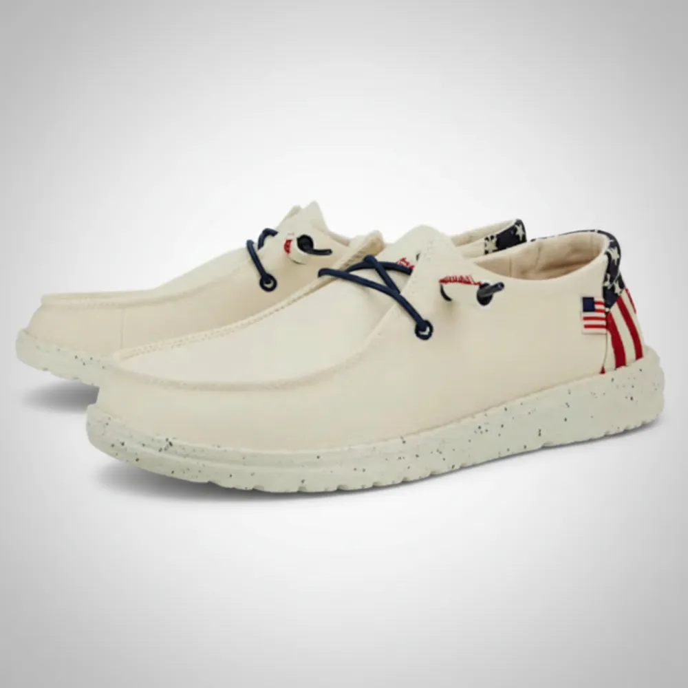 Stylish Americana Design Casual Canvas Shoes