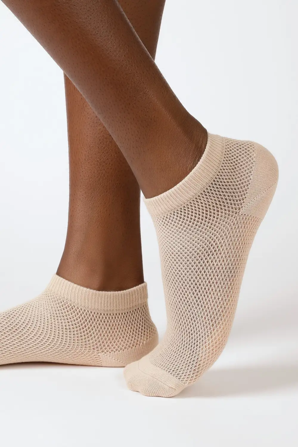 Modern Mesh Ankle Socks