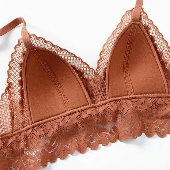 Detachable-Strap Lace Lingerie Set
