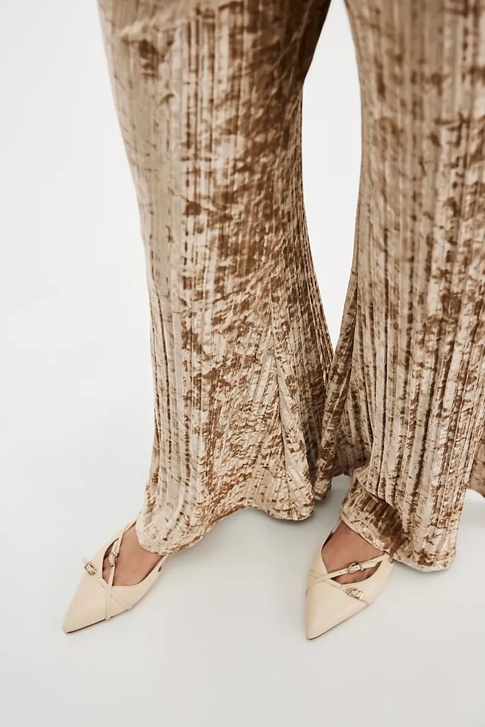 Pleated Wide Leg Pants