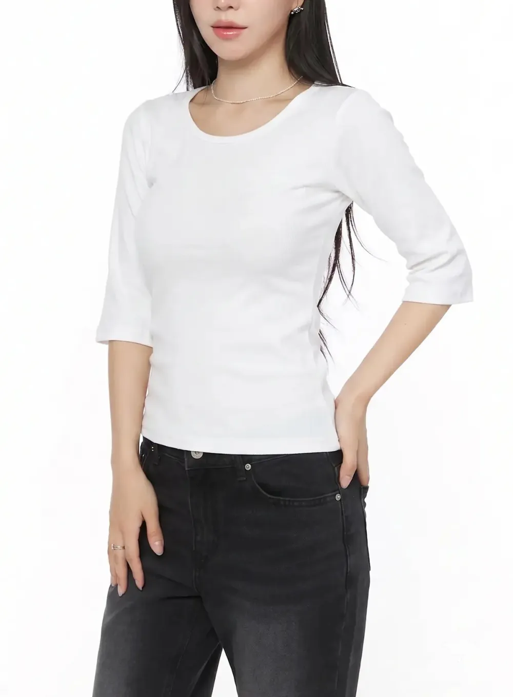 Basic Round Neck Three-Quarter Sleeve Top