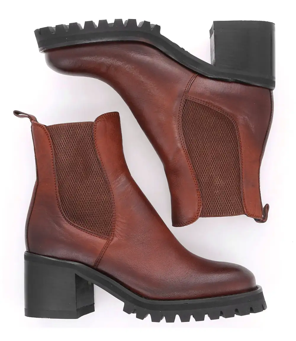 Heritage Refined Chelsea Boots